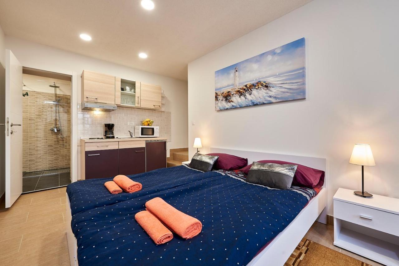 Studio Apartment Bascan Trogir Zewnętrze zdjęcie
